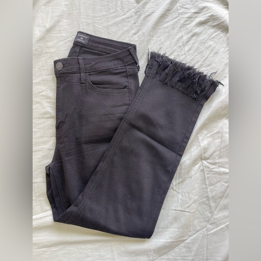 JUST BLACK Straight  Fringe HEM ANKLE Jeans Size 28   TRUE BLACK COLOR